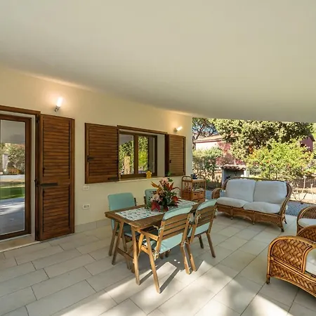 Maya Villa *